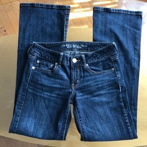American eagle favorite boyfriend stretch jeans